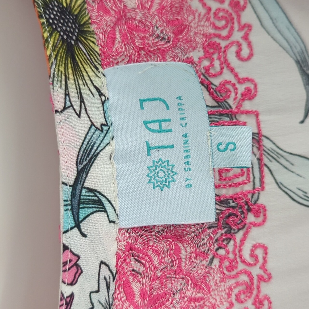 Taj By Sabrina Crippa Silk Floral Asymmetrical Embroidered Dress. - Picture 3 of 11